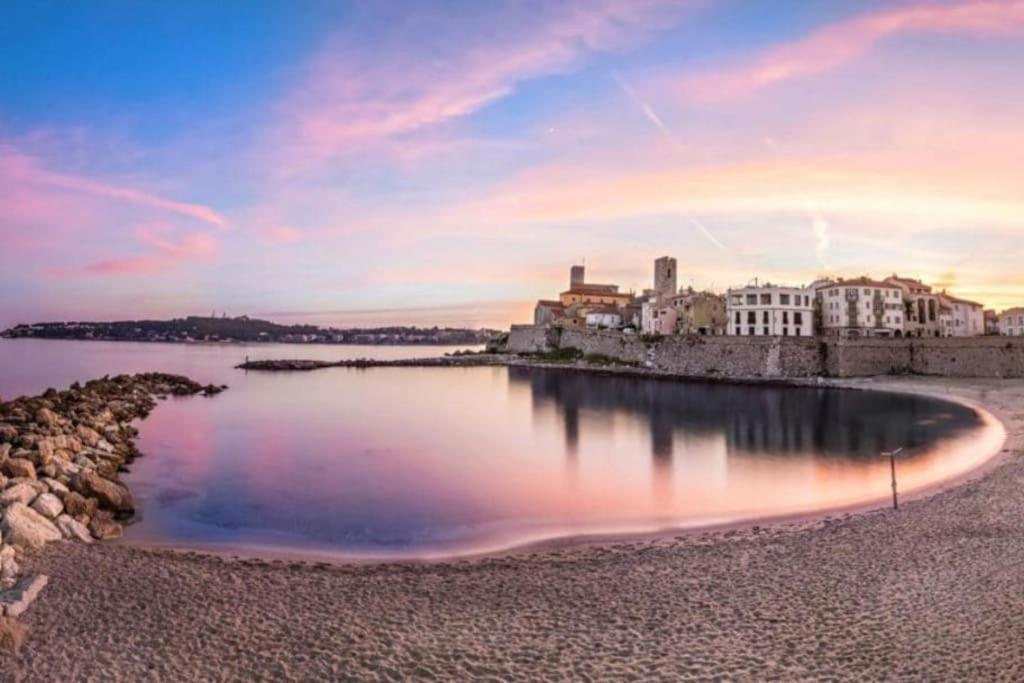 Ravissant Studio Au Coeur Du Vieil Antibes Exterior foto