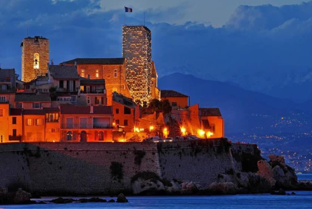 Ravissant Studio Au Coeur Du Vieil Antibes Exterior foto
